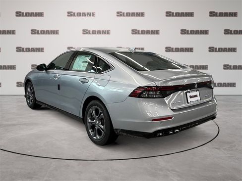 New 2025 Honda Accord EX-L image 3