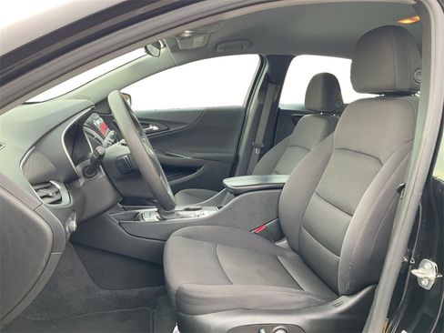 Used 2024 Chevrolet Malibu LT image 21