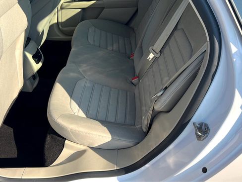 Used 2020 Ford Fusion SE image 14