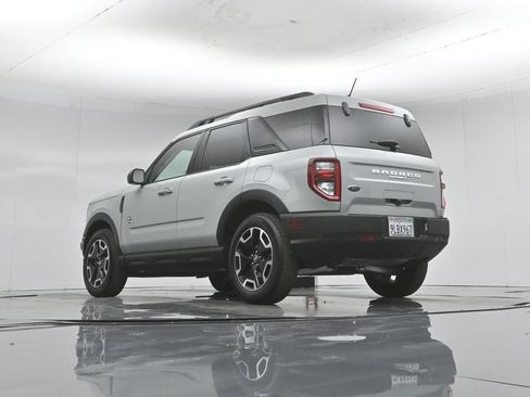 Certified 2023 Ford Bronco Sport Outer Banks w/ Tech Package AWD/4WD image 50