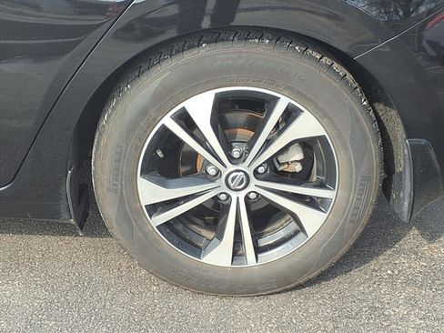 Used 2020 Nissan Sentra SV image 20