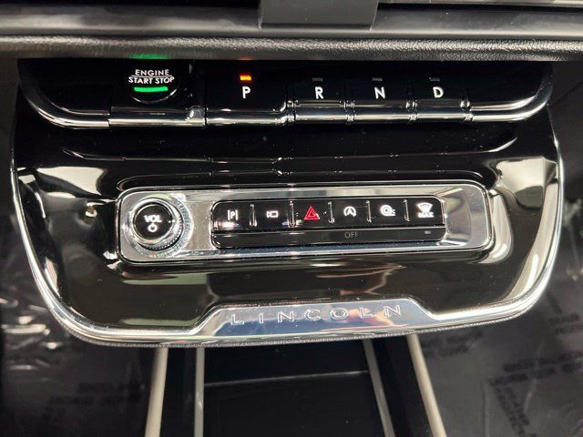 Used 2026 Lincoln Corsair Premiere AWD/4WD image 19