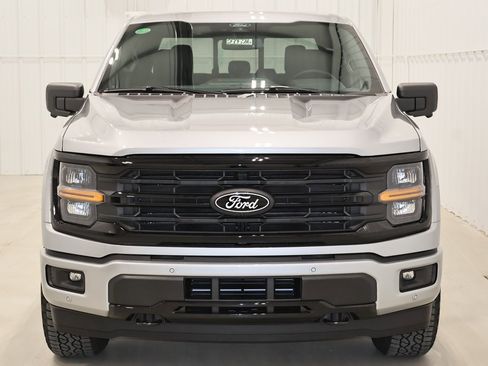 New 2025 Ford F150 XLT w/ Equipment Group 302A MID image 3