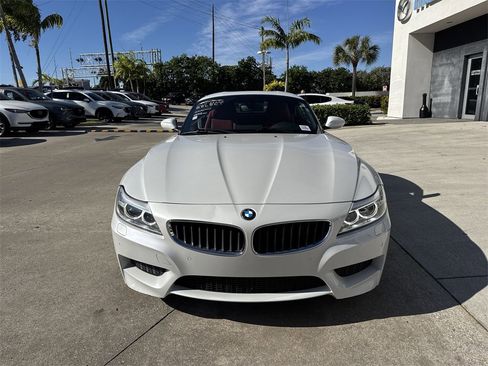 Used 2016 BMW Z4 sDrive28i image 9