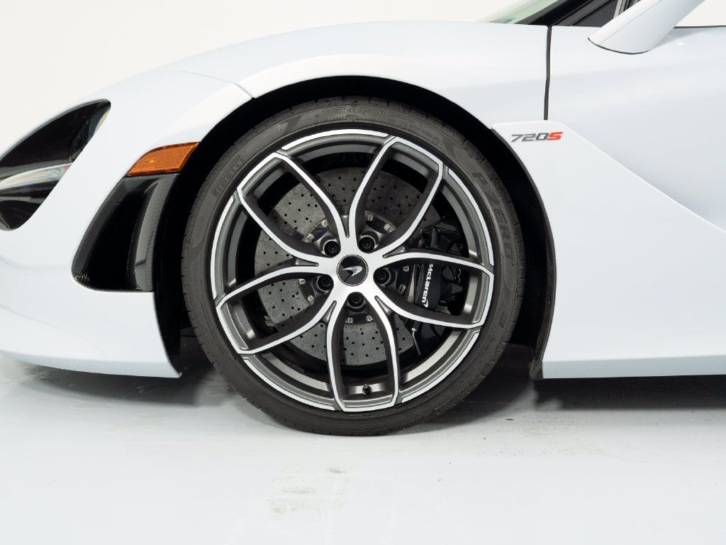 Used 2020 McLaren 720S Performance RWD image 10