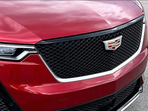 Used 2025 Cadillac XT6 Sport w/ Platinum Package AWD/4WD image 29