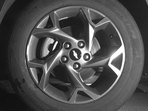 Used 2025 Chevrolet Trax LT FWD image 12