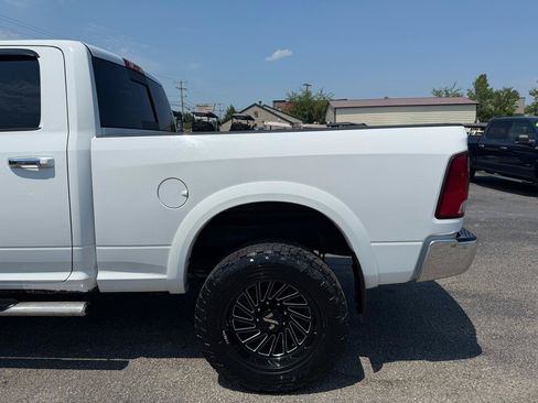 Used 2017 RAM 2500 SLT AWD/4WD image 8