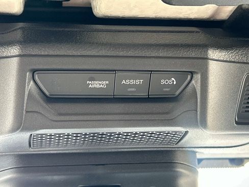 Certified 2025 Jeep Wrangler Unlimited Sport AWD/4WD image 31