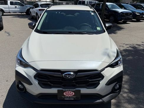 Used 2024 Subaru Crosstrek 2.0i Premium AWD/4WD image 2