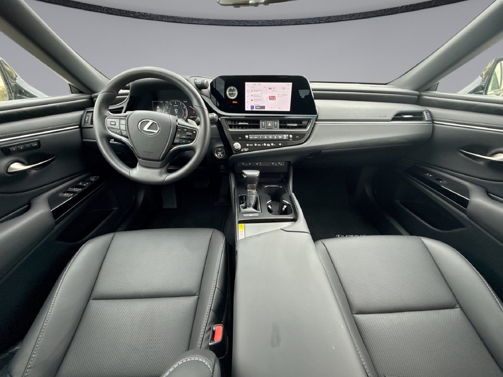 Used 2025 Lexus ES 350 w/ Premium Package FWD image 19
