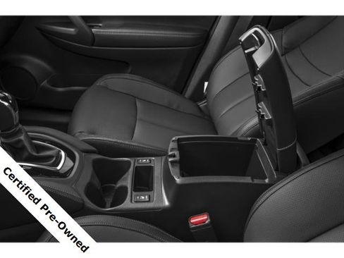 Used 2019 Nissan Rogue SV image 18