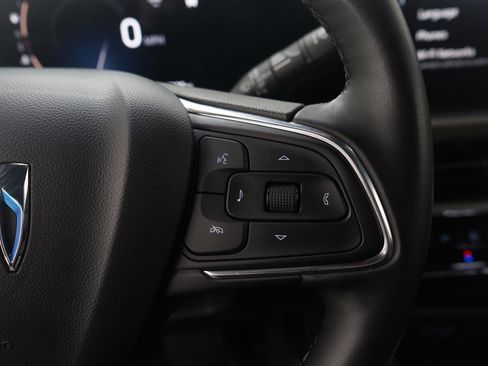 Used 2024 Buick Envista Avenir image 27