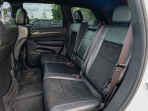 Used 2017 Jeep Grand Cherokee Altitude AWD/4WD image 28