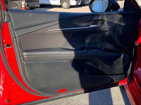 Used 2025 Toyota Camry LE image 21