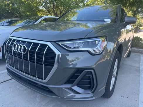 Used 2025 Audi Q3 2.0T Premium w/ Convenience Package AWD/4WD image 1