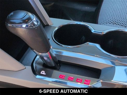 Used 2017 GMC Terrain SLE w/ Convenience Package image 22