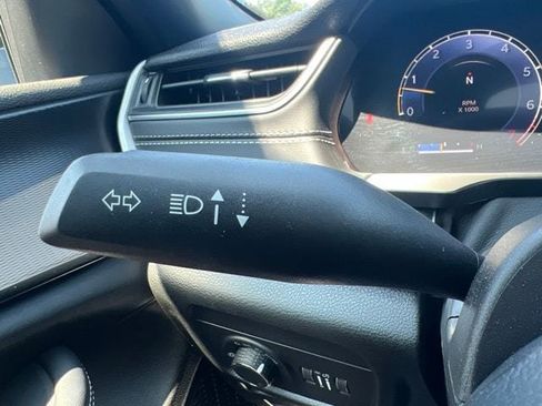 Certified 2025 Jeep Grand Cherokee L Altitude AWD/4WD image 25