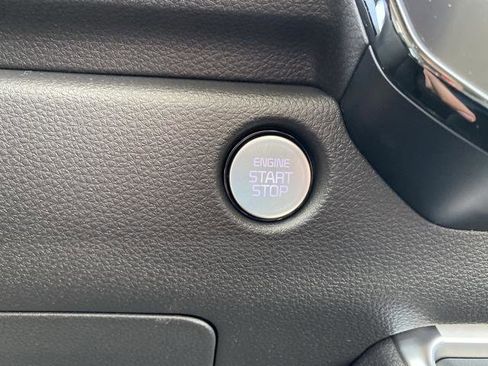 New 2026 Kia Carnival SX image 33