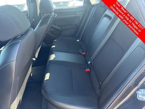 Used 2025 Honda Civic Sport image 13
