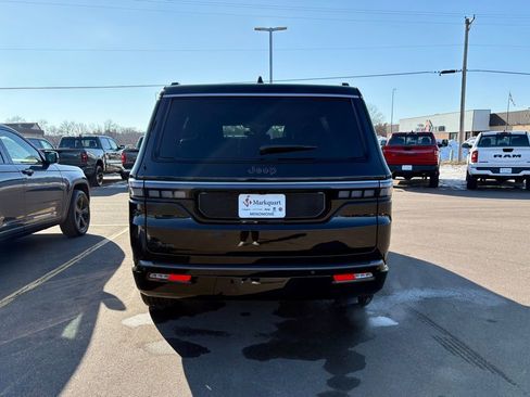 New 2026 Jeep Grand Wagoneer 4WD image 4
