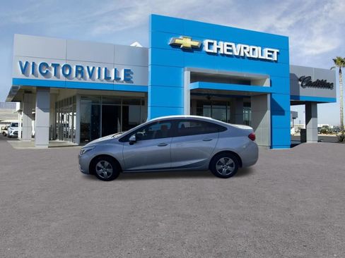 Used 2016 Chevrolet Cruze LS FWD image 8