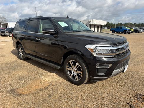 Used 2024 Ford Expedition Max Limited image 7