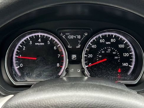 Used 2019 Nissan Versa SV image 24