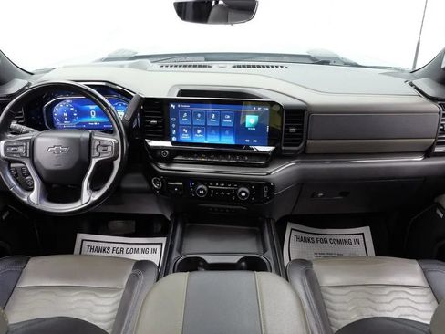 Used 2024 Chevrolet Silverado 2500 ZR2 w/ Technology Package AWD/4WD image 23