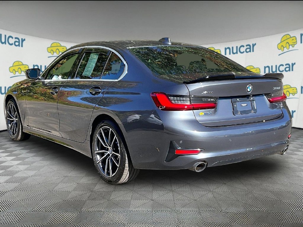 Used 2021 BMW 330i xDrive Sedan w/ Premium Package AWD/4WD image 4