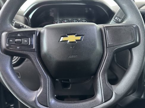 Used 2021 Chevrolet Silverado 1500 Custom image 22