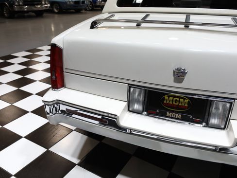Used 1988 Cadillac Eldorado Coupe FWD image 27