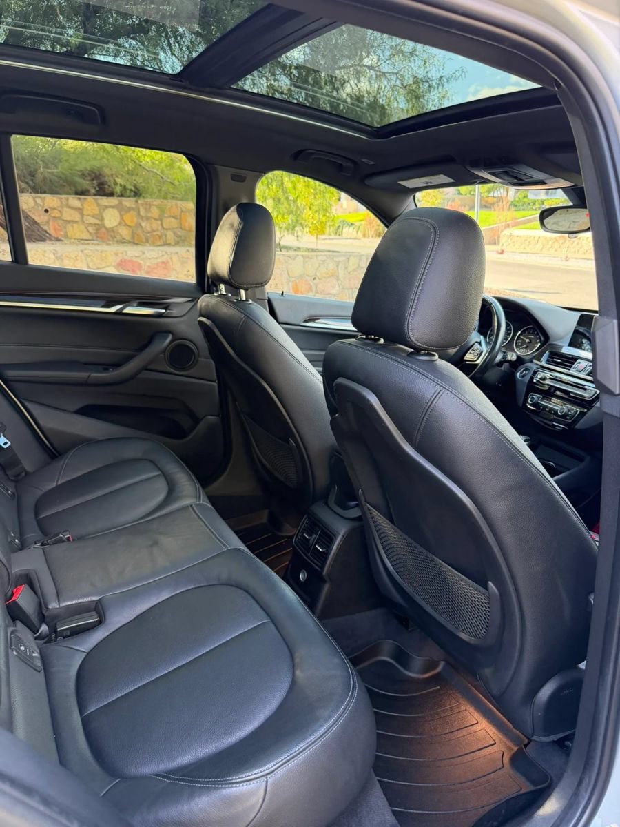 Used 2017 BMW X1 xDrive28i AWD/4WD image 12