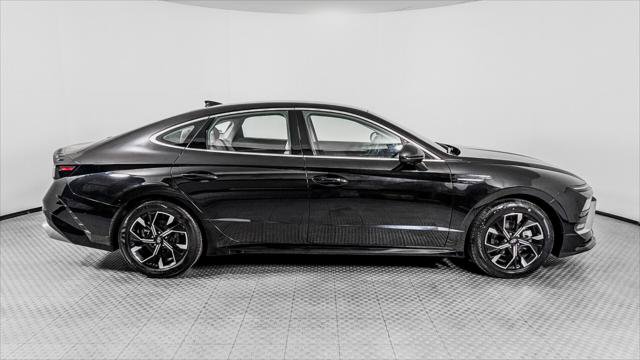Used 2025 Hyundai Sonata SEL FWD image 9