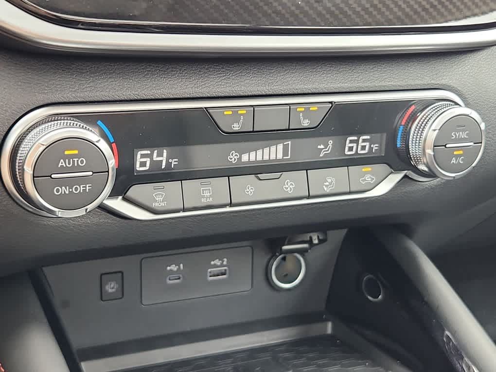 Used 2025 Nissan Altima 2.5 SR w/ SR Premium Package FWD image 16