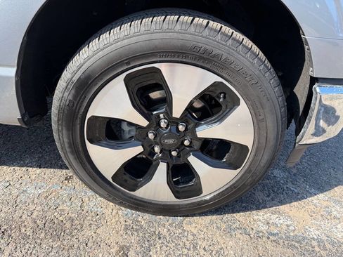 Used 2022 Ford F150 XLT image 45