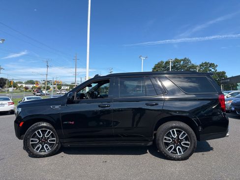 Certified 2022 GMC Yukon AT4 w/ Technology Package AWD/4WD image 6
