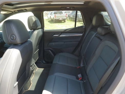 New 2026 GMC Terrain AT4 AWD/4WD image 14