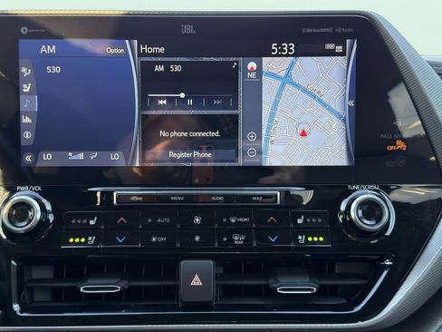 Used 2021 Toyota Highlander Platinum image 63