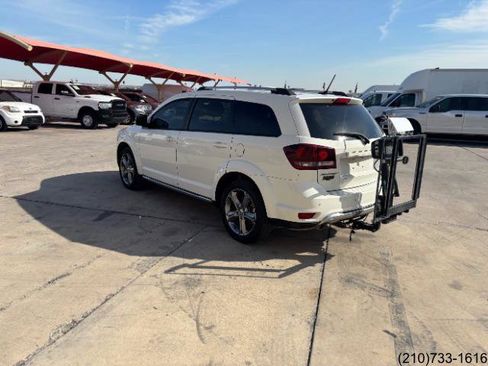 Used 2017 Dodge Journey Crossroad image 5
