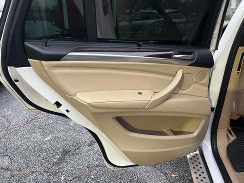 Used 2013 BMW X5 xDrive35i image 24