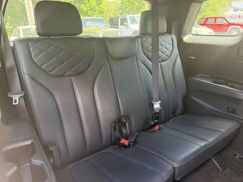 Used 2022 Hyundai Palisade Calligraphy FWD image 12