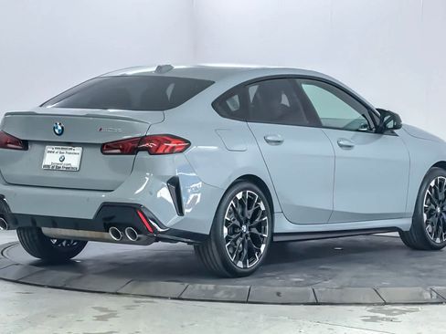 Used 2025 BMW M235i xDrive M235 xDrive w/ Technology Package image 2