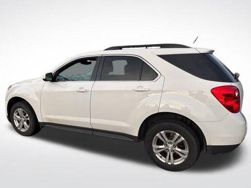 Used 2015 Chevrolet Equinox LT image 3
