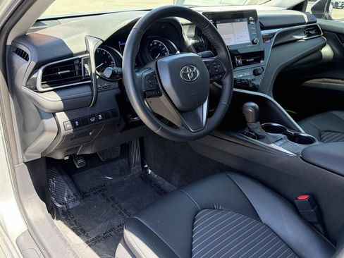 Certified 2022 Toyota Camry SE w/ Convenience Package FWD image 21