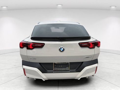 New 2026 BMW X2 xDrive28i w/ Technology Package AWD/4WD image 5