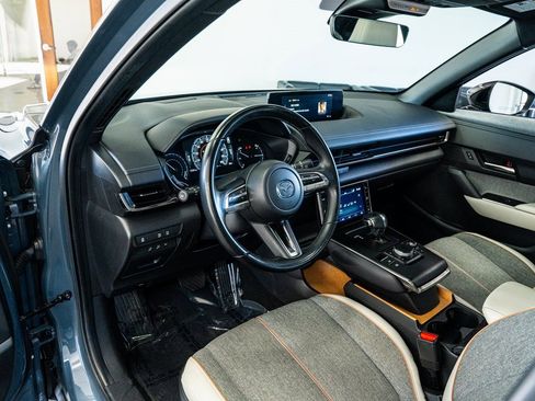 Used 2022 MAZDA MX-30 Electric w/ Premium Package image 34