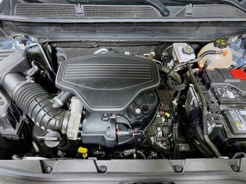 Used 2021 GMC Acadia Denali w/ Denali Ultimate Package image 27