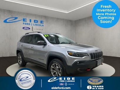 Used 2021 Jeep Cherokee Trailhawk