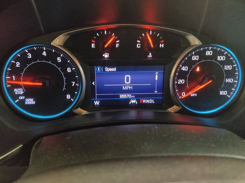 Used 2019 Chevrolet Equinox LT w/ Driver Convenience Package image 23